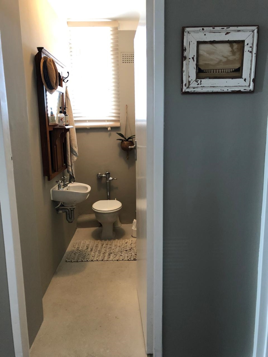 2 Bedroom Property for Sale in Kenilworth Western Cape